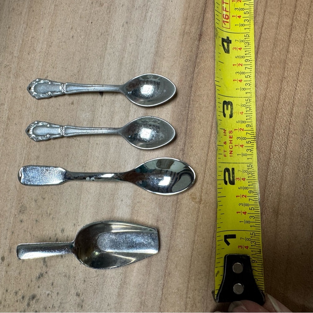 Tiny Spoons & Scoop Collection - Picture 3 of 5